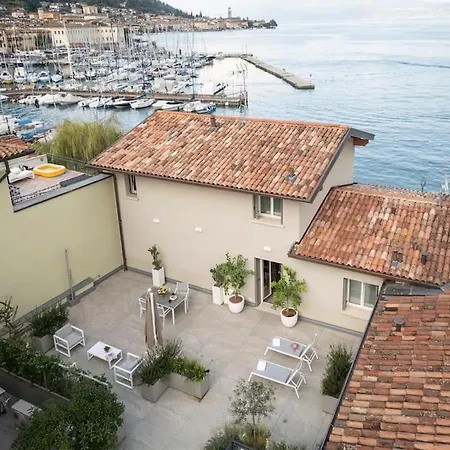 Appartamento Insalo-holidays Con Vista Sul Golfo Di Salò
